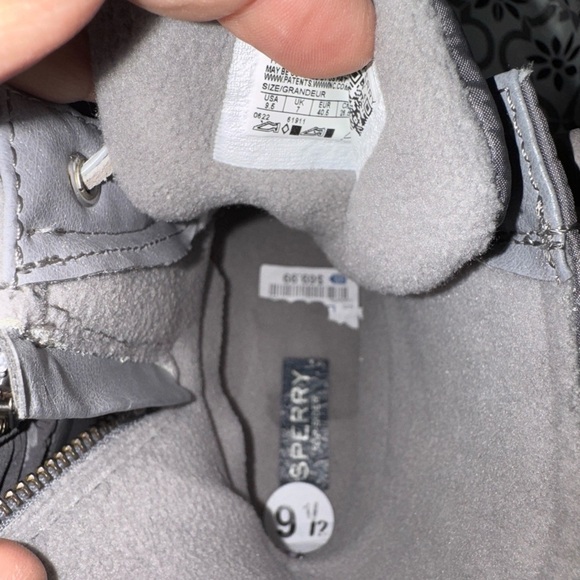 Sperry women’s nwt insulated Gray Duck Boots Sz 9.5 - Picture 7 of 13